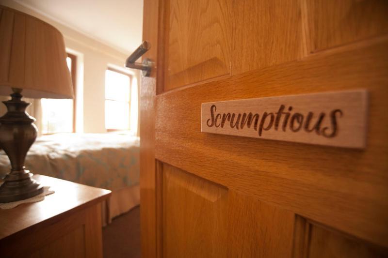 Knockalla Luxury Property With Hot Tub Suitable For Families Портадаун Екстериор снимка